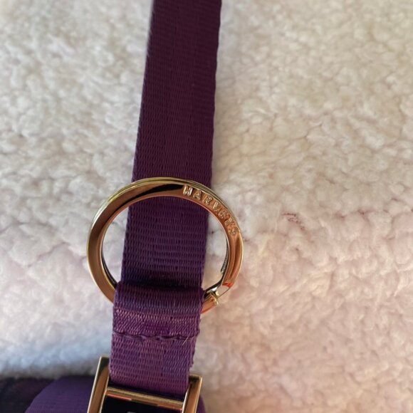 New with tags Harveys Seatbelt keychain bag in Mulberry - Picture 15 of 15